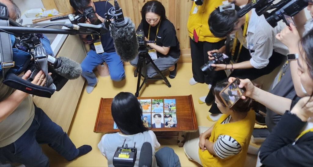 Casamenteros en un Templo Budista, 6 parejas formadas! 2 templo budista que arma parejas en corea