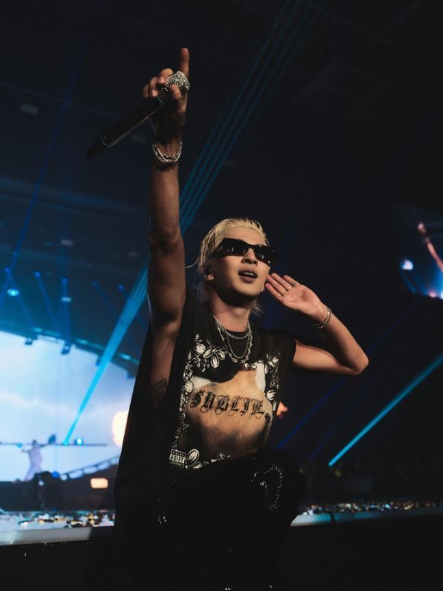 Taeyang de BIGBANG en su 1er concierto en solitario 2 Taeyang durante su último concierto en Seúl