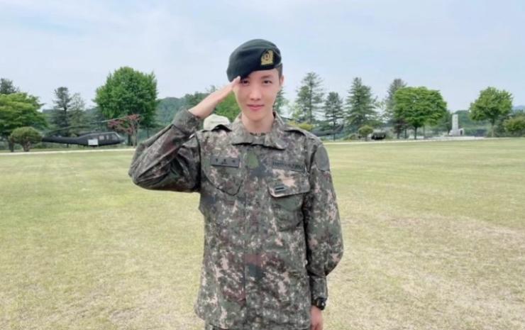3 Noticias de BTS, álbum, mentiras y alta! 6 J-Hope de grupo de K-pop BTS ya termina el servicio militar
