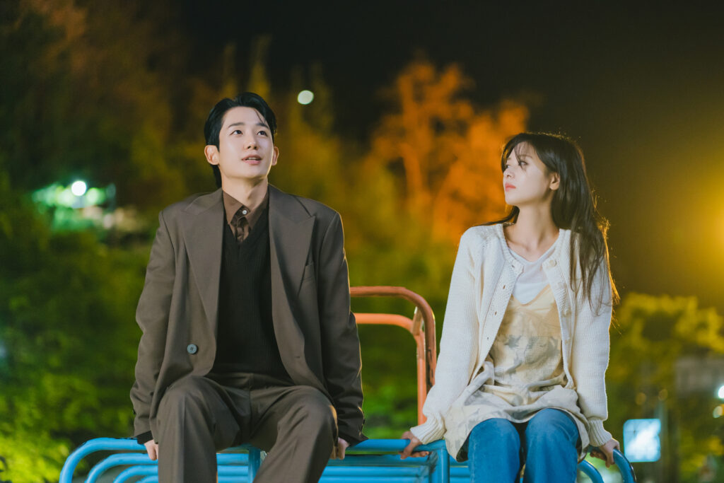Jung So-min revela el por qué de química explosiva! 2 El amor en la puerta de al lado, la serie de Netflix protagonizada por Jung Hae-in y Jung So-min