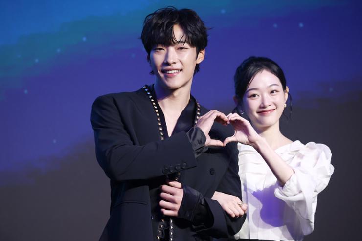 2 Nuevos K-dramas que prometen: 'El Sr. Plancton' y 'Traición cercana' 3 Los protagonistas de la nueva serie de netflix El Sr Plancton