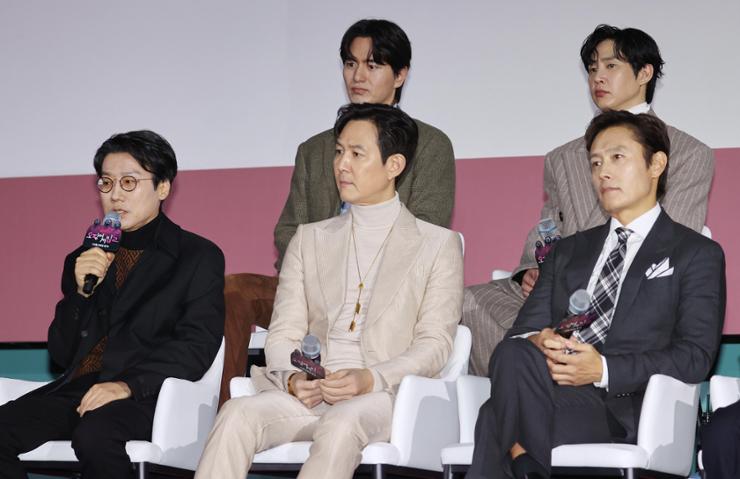 El Juego del Calamar 2 nominada a los Golden Globes antes de su estreno! 4 Conferencia de prensa de el juego del calamar 2