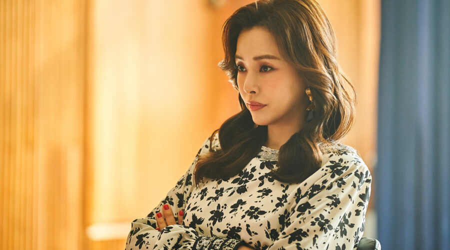 Lee Ha-nee Habla de 'Aema': Sexo, Poder y Resistencia en el Cine Coreano 4 Lee Ha-nee en Aema de Netflix