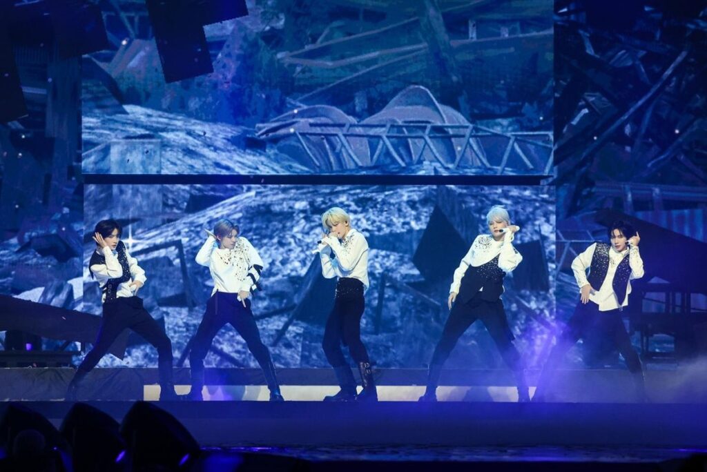 TXT Sorprende con la Renovación de Contrato con BigHit en pleno Show 3 Promise tour TXT Seul