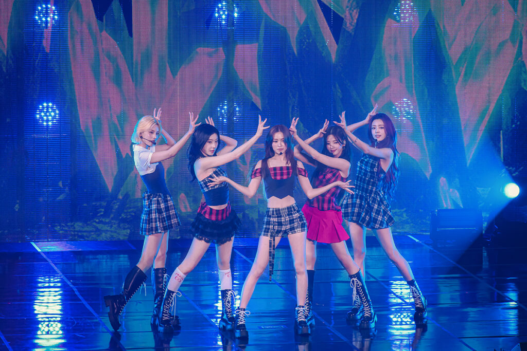 ITZY 06 ITZY K-pop fan meeting