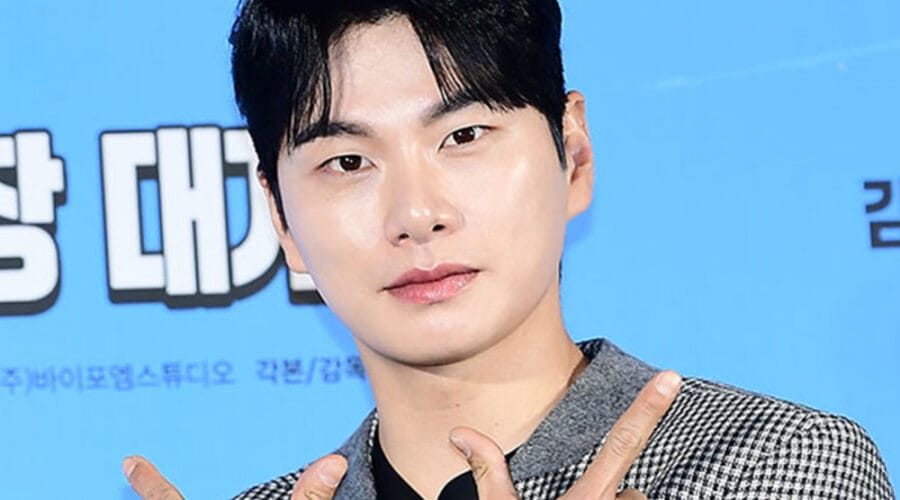 Lee Yi-kyung and the "joke" that almost ruins his career 1 Lee Yi-kyung escándalo