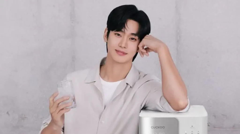 kim-soo-hyun-2 Cuckoo 042785 Kim Soo-hyun para Cuckoo