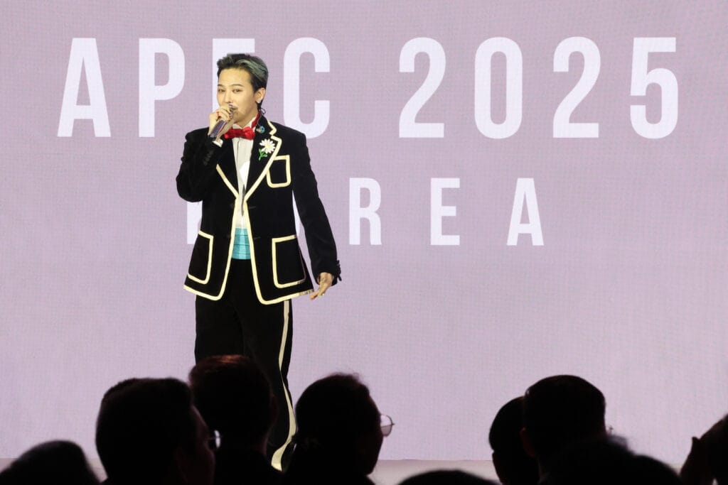 G-Dragon en APEC 2025