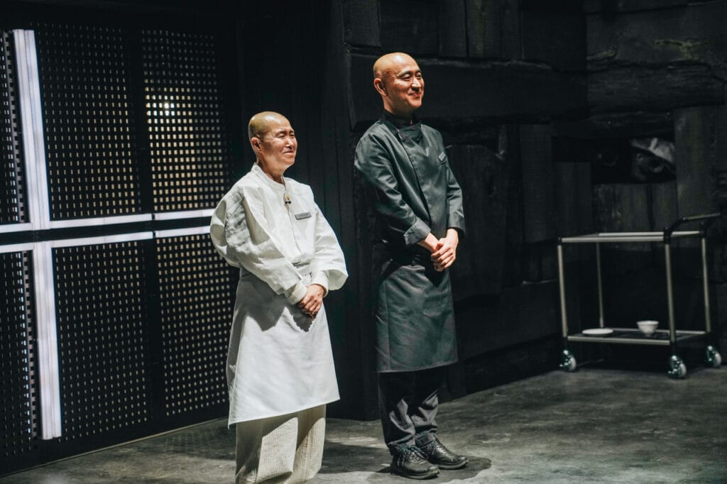 Guerra de cucharas blancas contra negras temporada 2 netflix