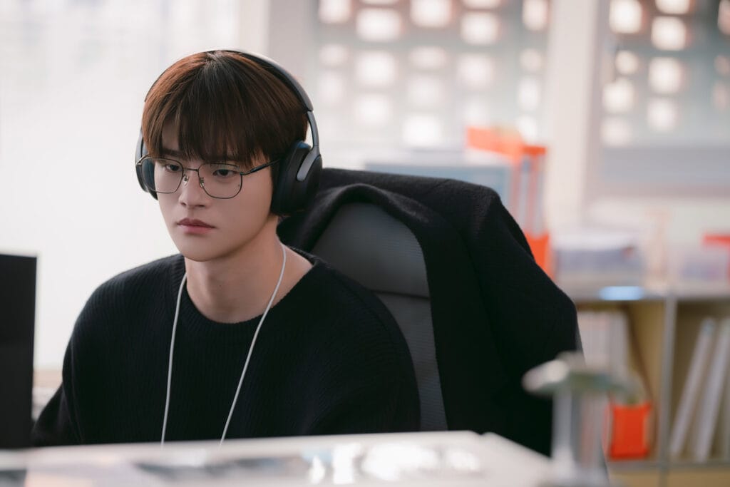 "Boyfriend on Demand": El K-drama de Netflix donde Jisoo de BLACKPINK busca el romance perfecto (y su redención actoral) 3 Seo In Guk en boyfriend on demand kdrama netflix